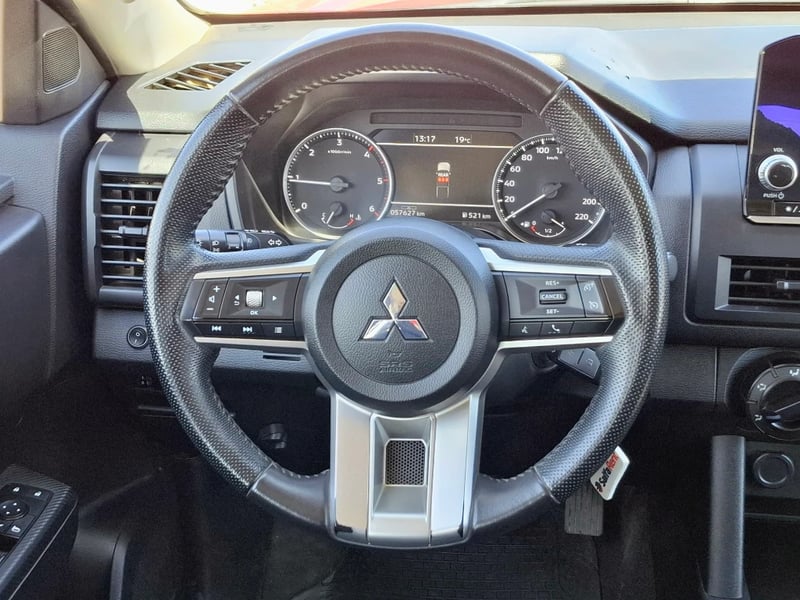 Mitsubishi L200 2024 - Imagen 12 de 20
