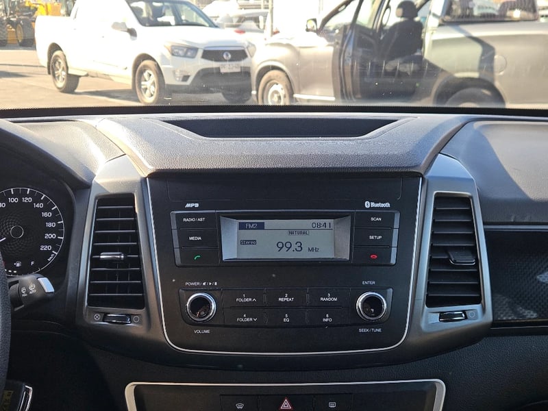 SsangYong Grand musso 2023 - Imagen 19 de 20