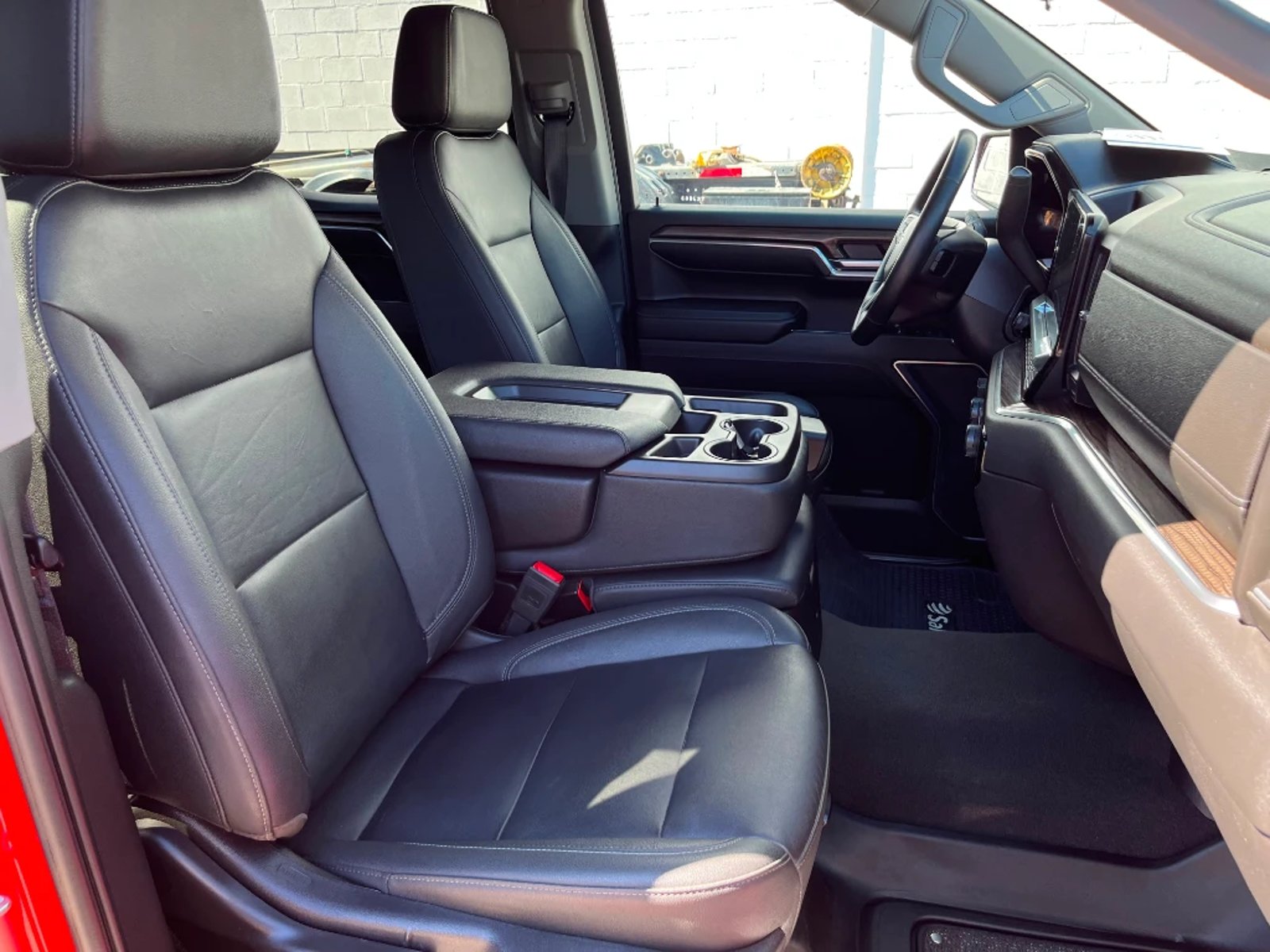 Chevrolet Silverado 2024 - Imagen 12 de 19