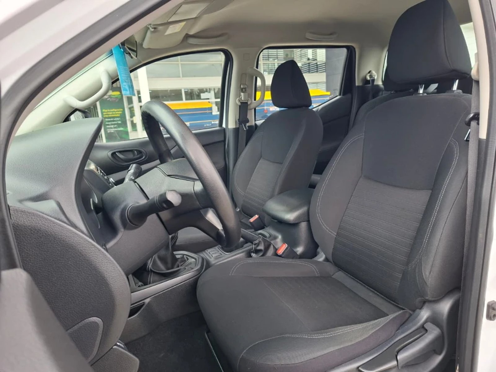 NISSAN NAVARA 2023 - Imagen 13 de 20
