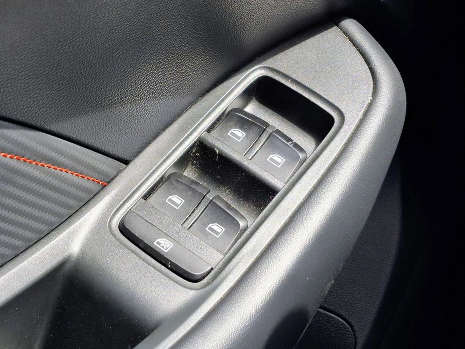 MG ZX 2024 - Imagen 12 de 20