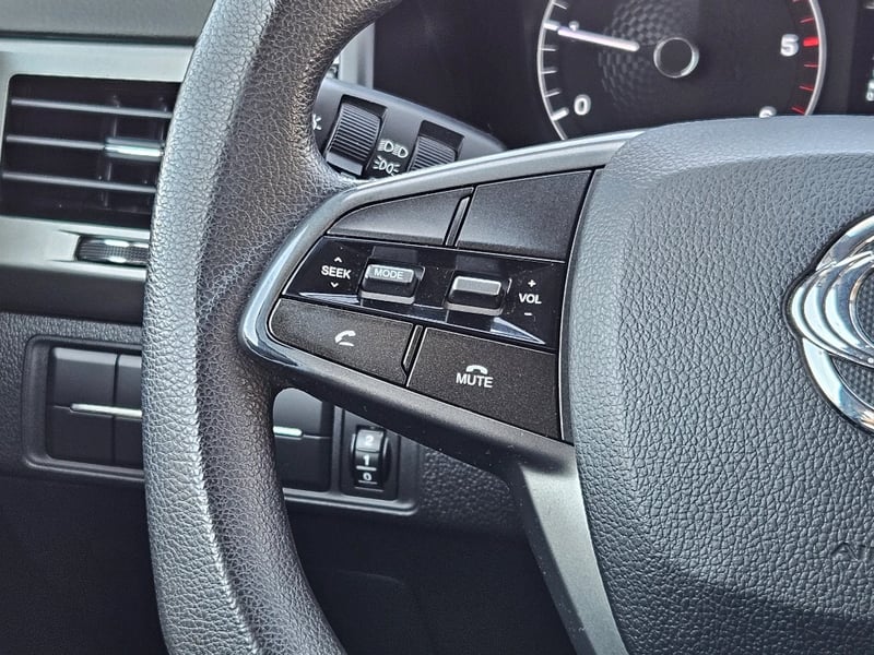 SsangYong Grand musso 2023 - Imagen 18 de 20