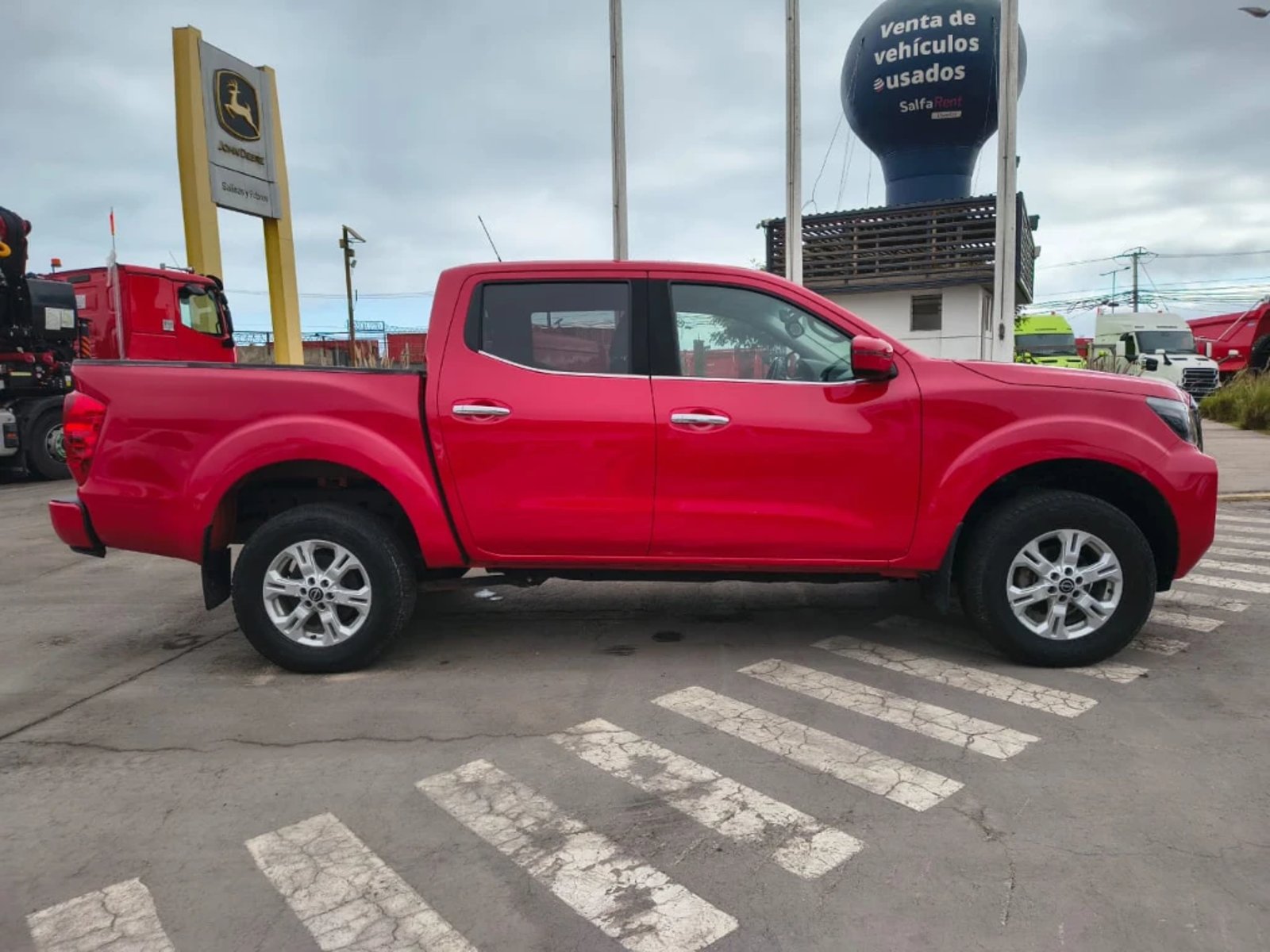 Nissan Navara 2023 - Foto 4 de 20