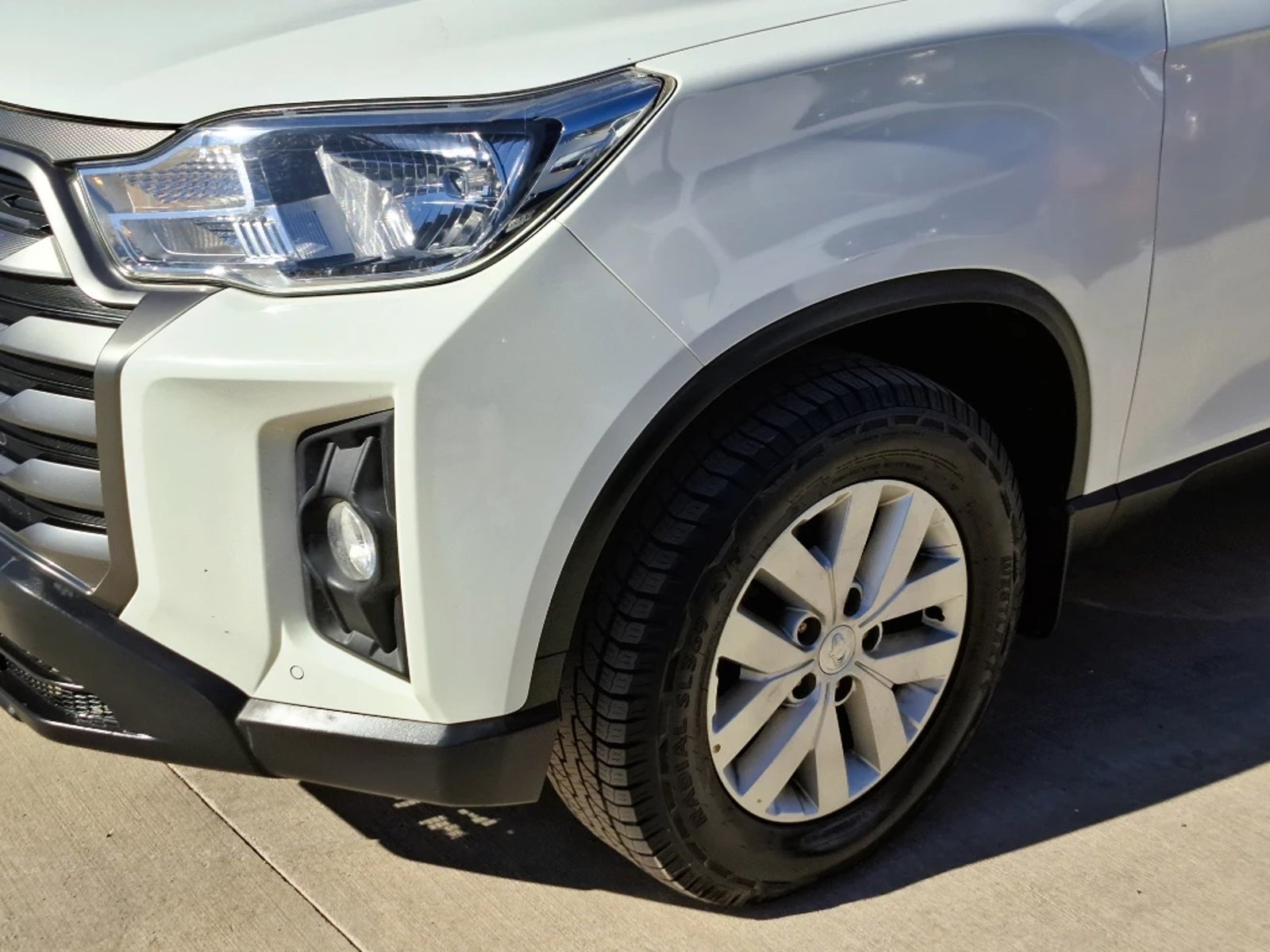 SsangYong Grand musso 2023 - Imagen 8 de 20