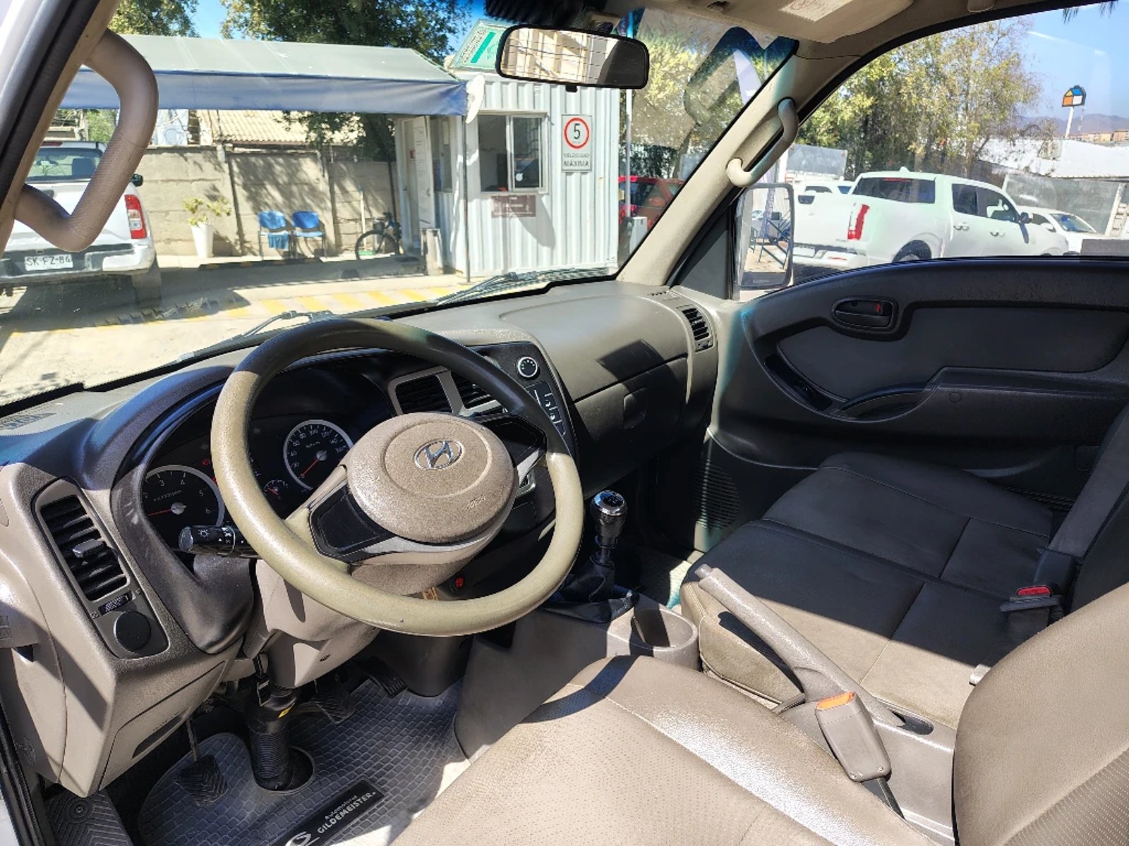HYUNDAI PORTER 2022 - Imagen 9 de 20