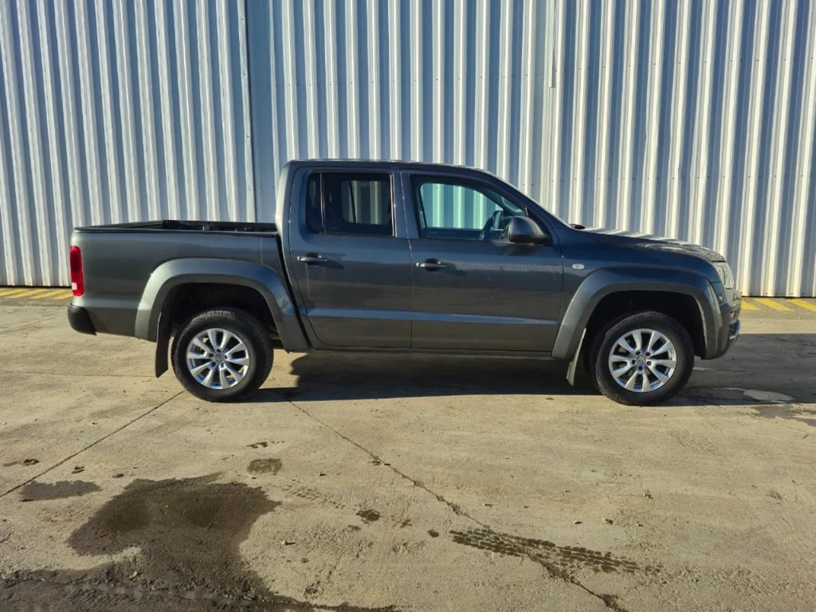Volkswagen Amarok 2021 - Foto 5 de 20