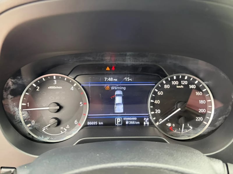 Nissan Navara 2023 - Imagen 19 de 20