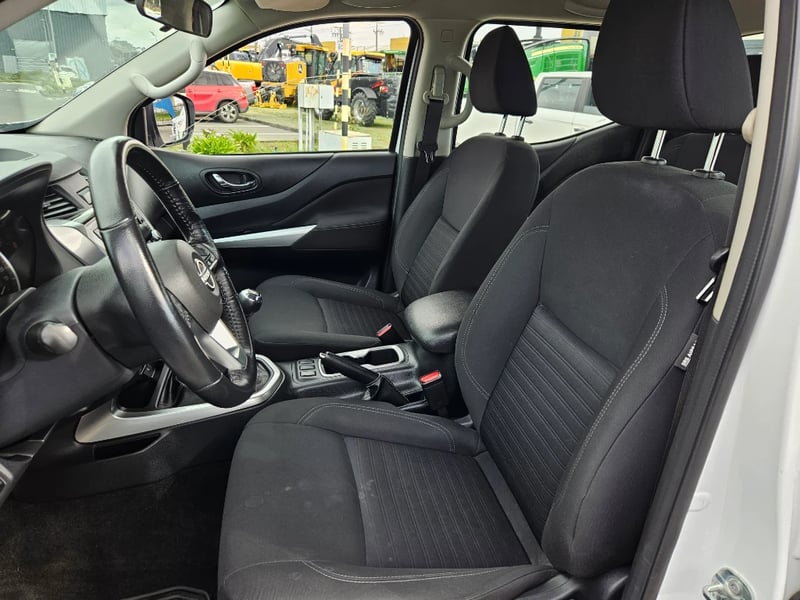Nissan Navara 2023 - Imagen 19 de 20