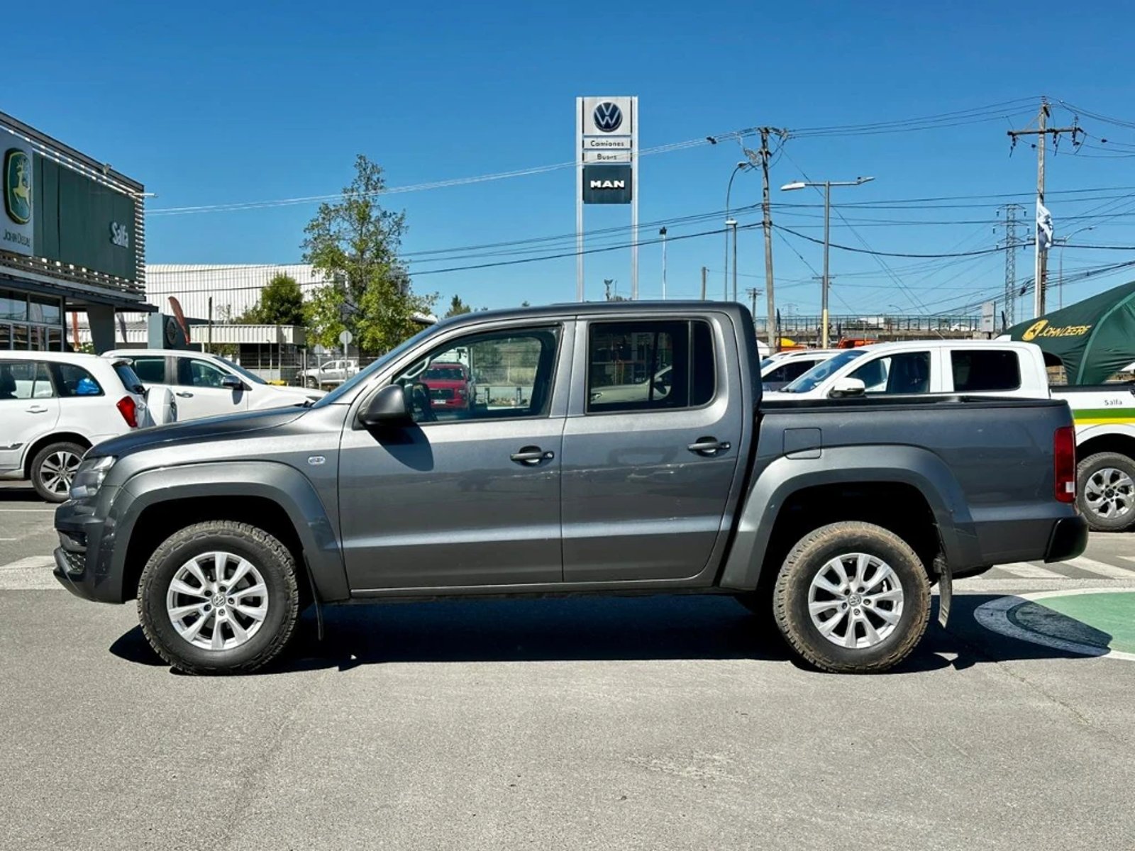 VOLKSWAGEN AMAROK 2022 - Imagen 9 de 20