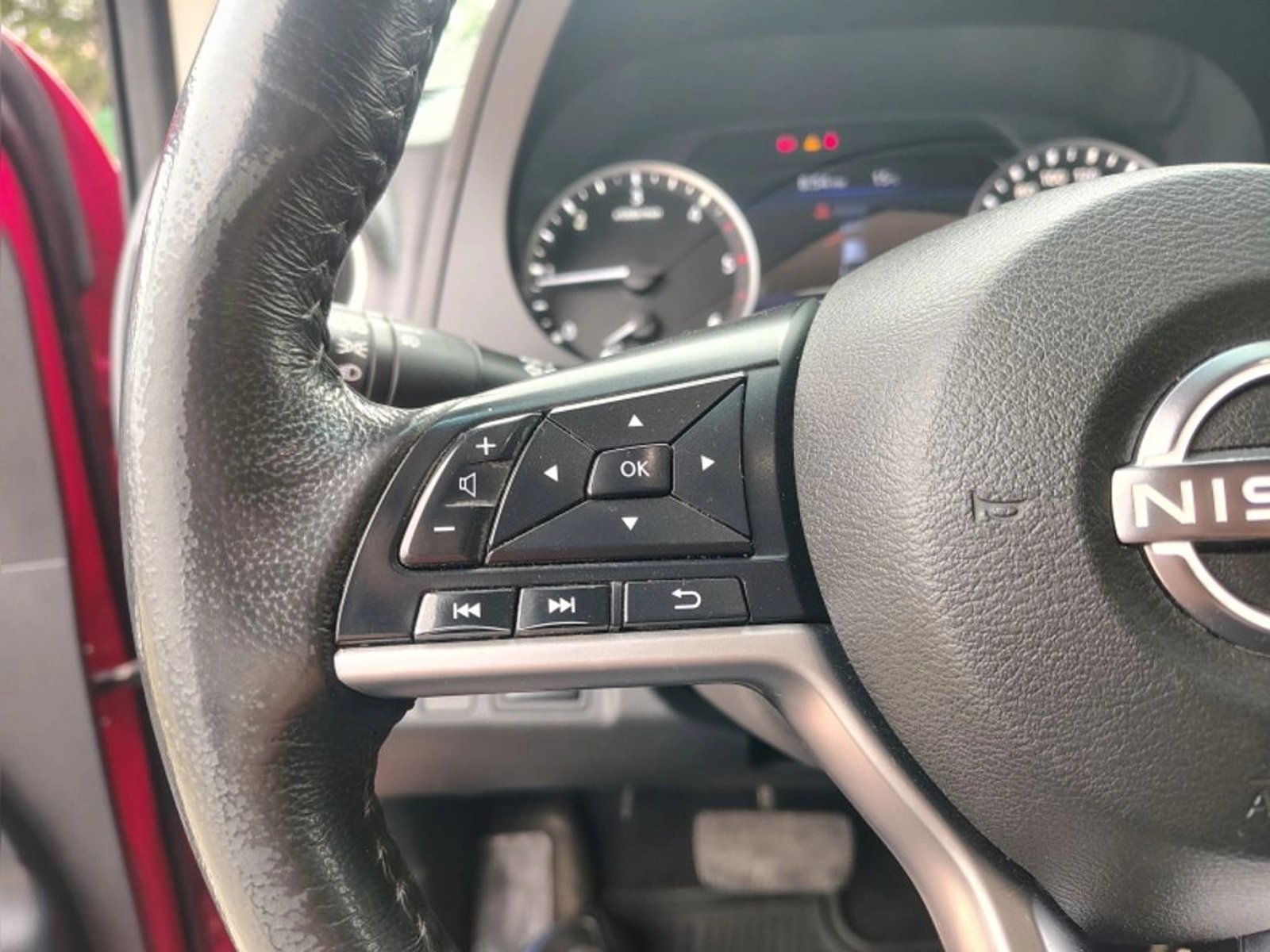 NISSAN NAVARA 2023 - Imagen 15 de 20