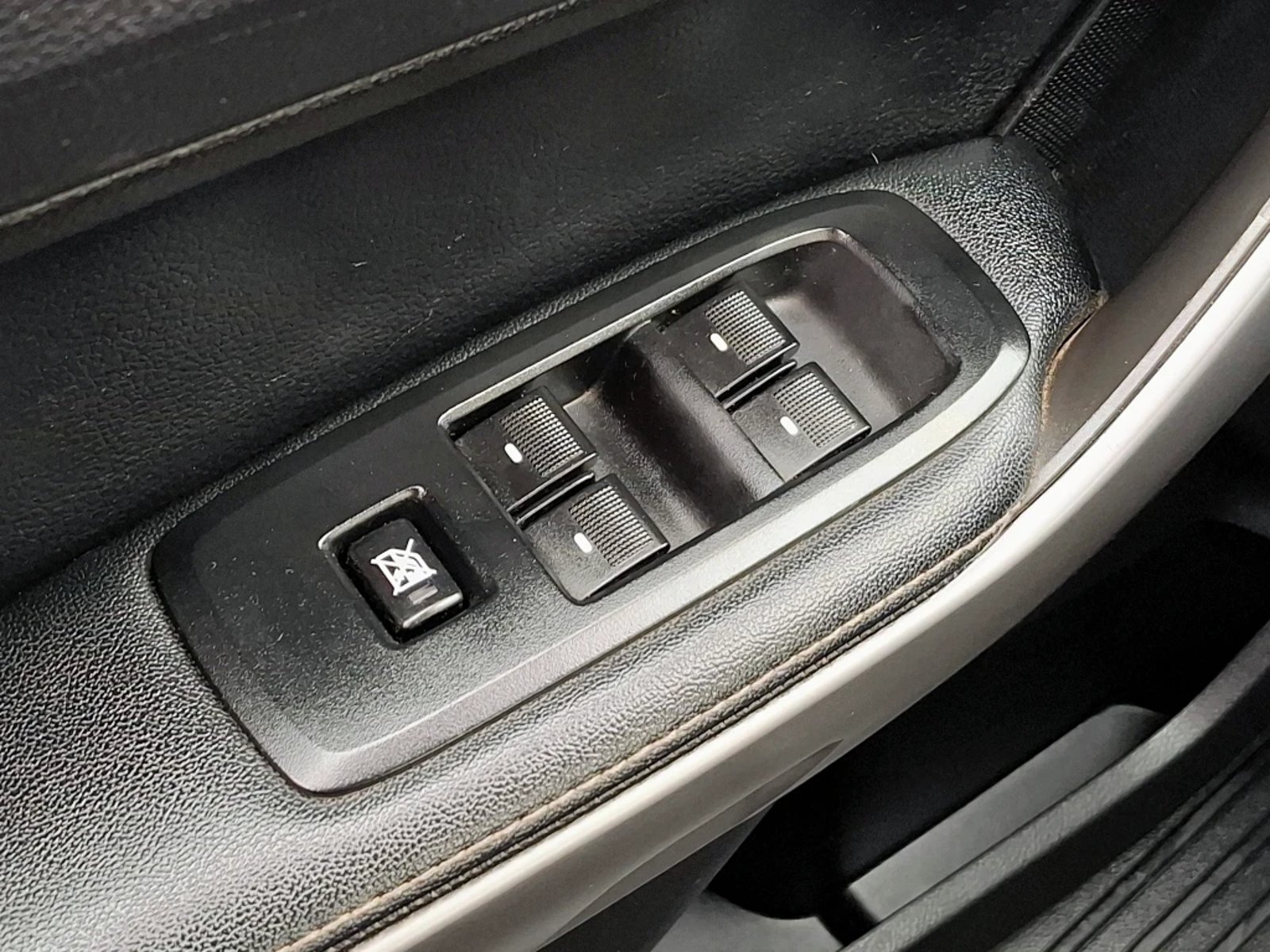 FORD RANGER 2023 - Imagen 13 de 20