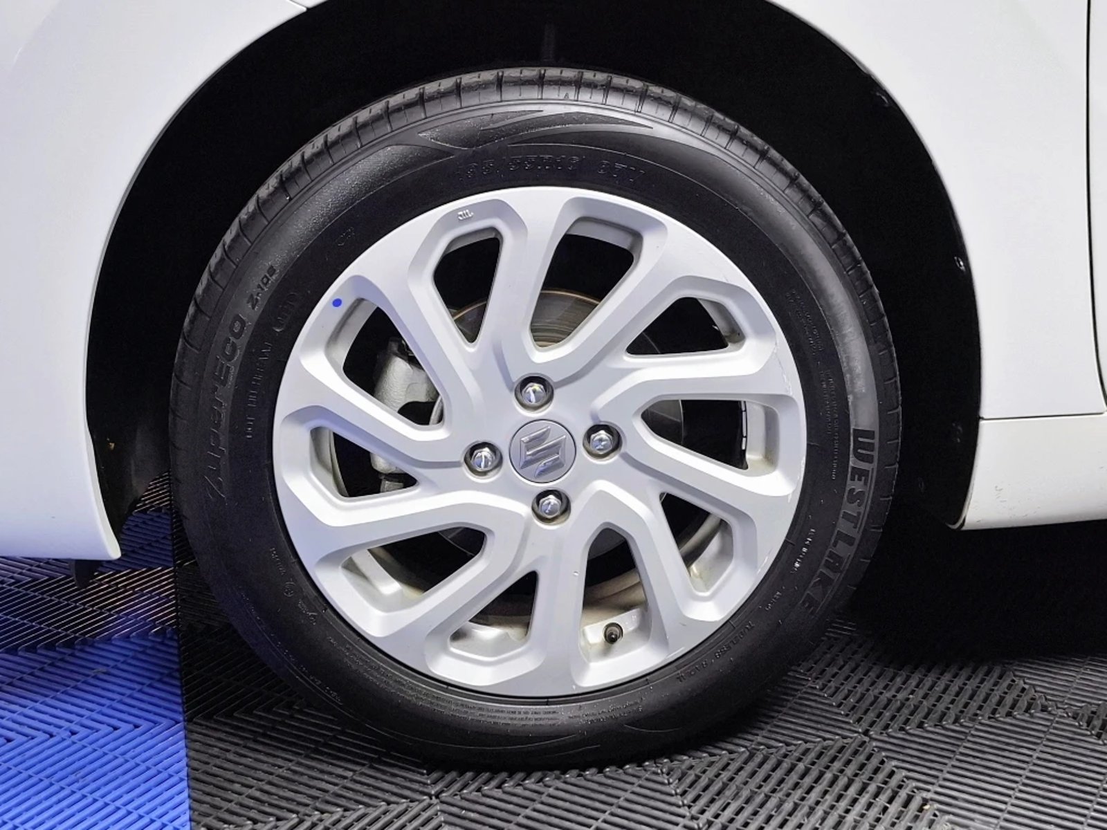 SUZUKI BALENO 2023 - Imagen 10 de 20