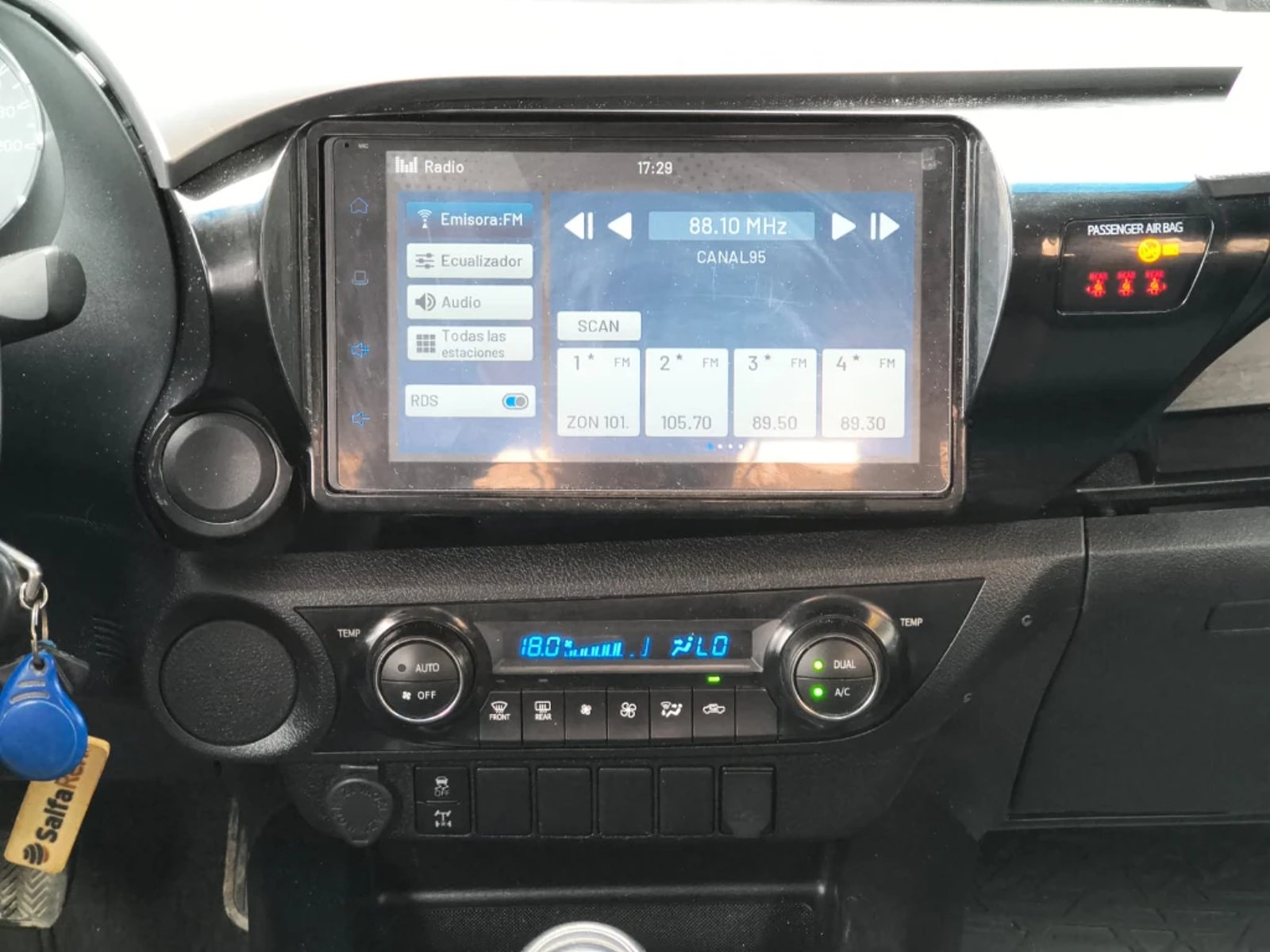 Toyota Hilux 2022 - Imagen 18 de 20