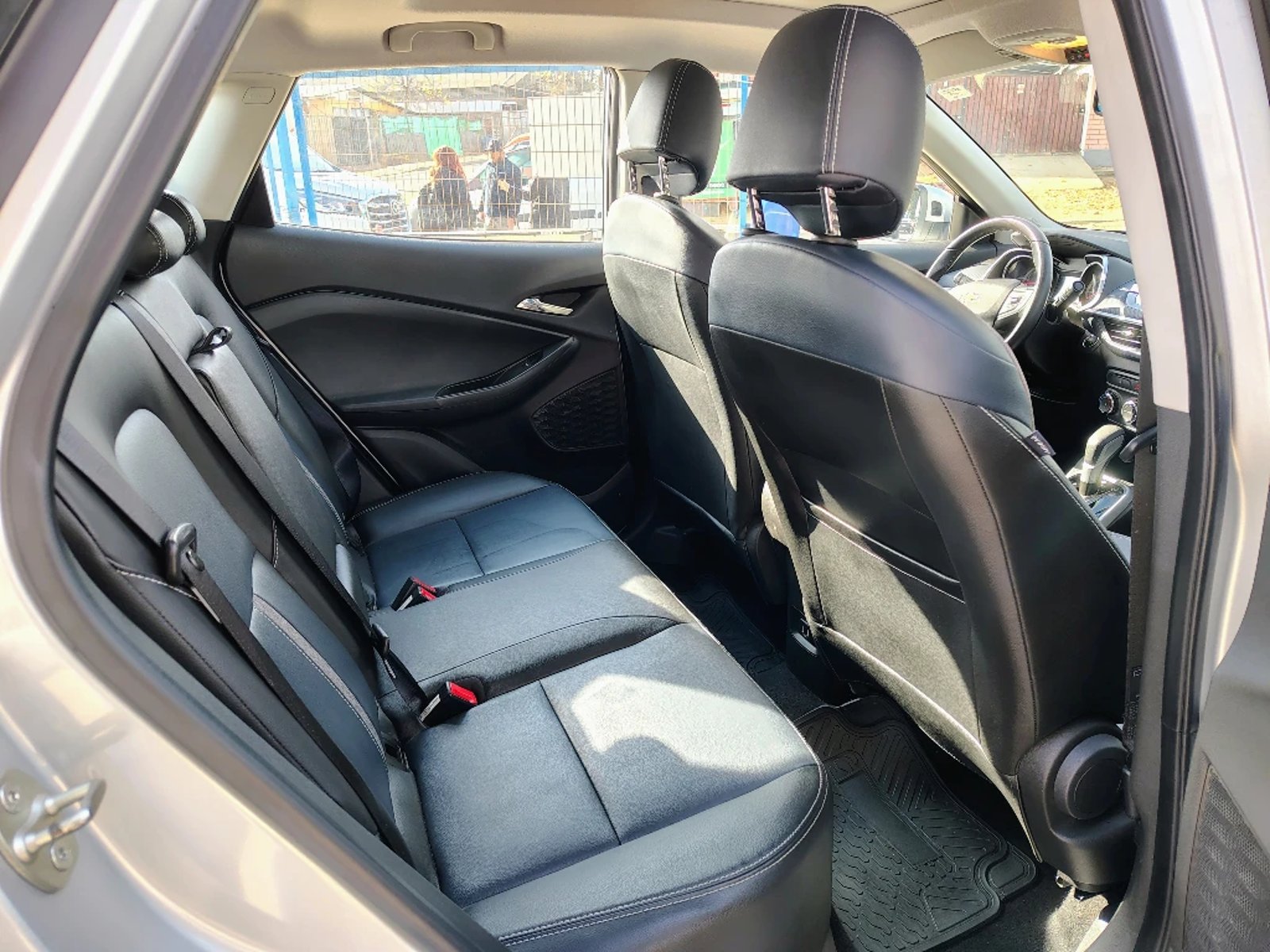 CHEVROLET TRACKER 2024 - Imagen 8 de 20