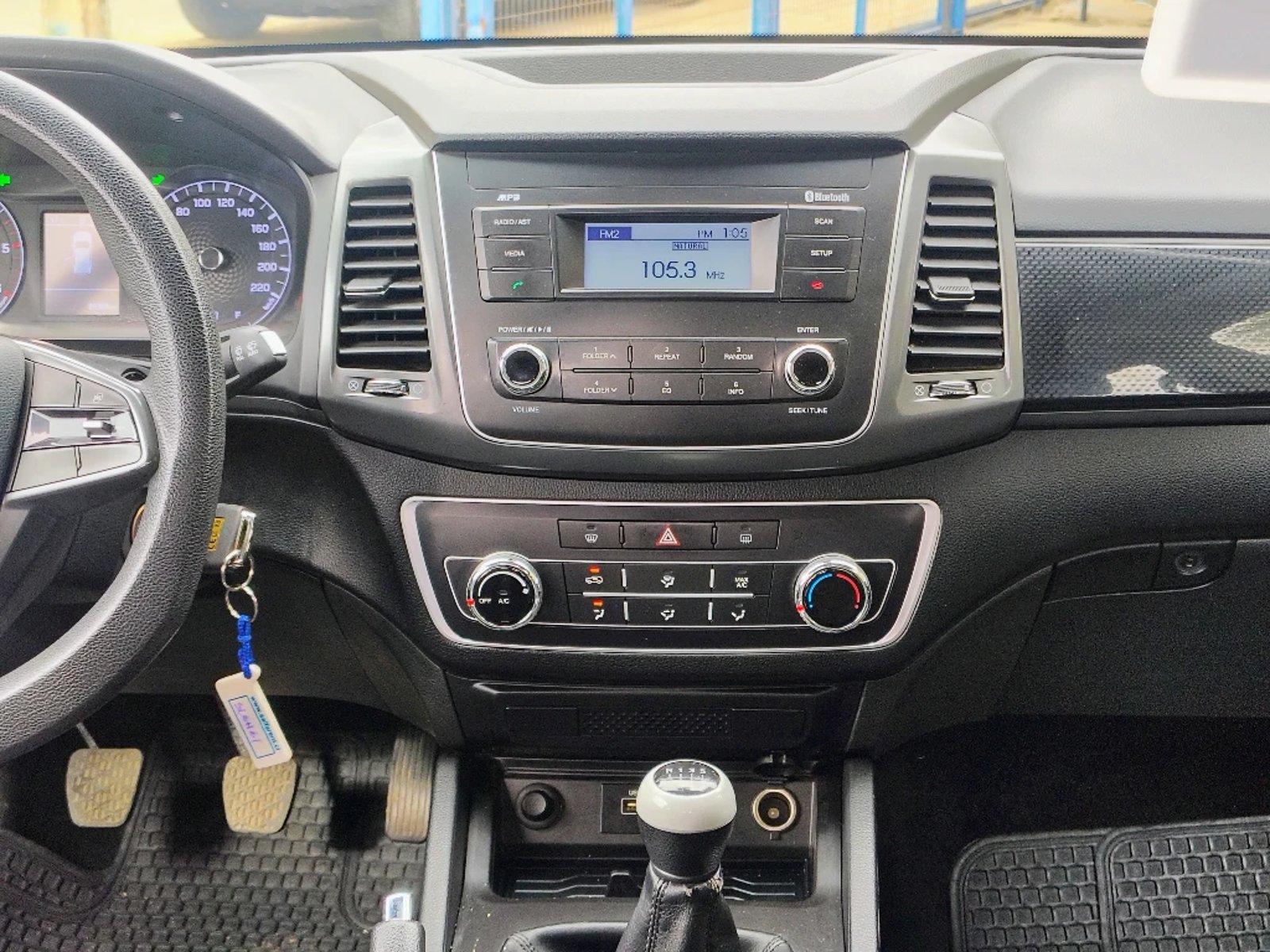 SSANGYONG GRAND MUSSO 2023 - Imagen 10 de 20