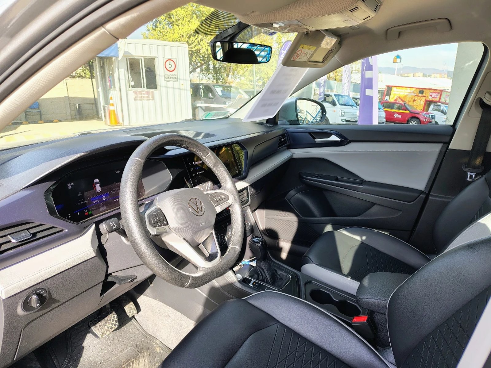 VOLKSWAGEN TAOS 2023 - Imagen 10 de 20