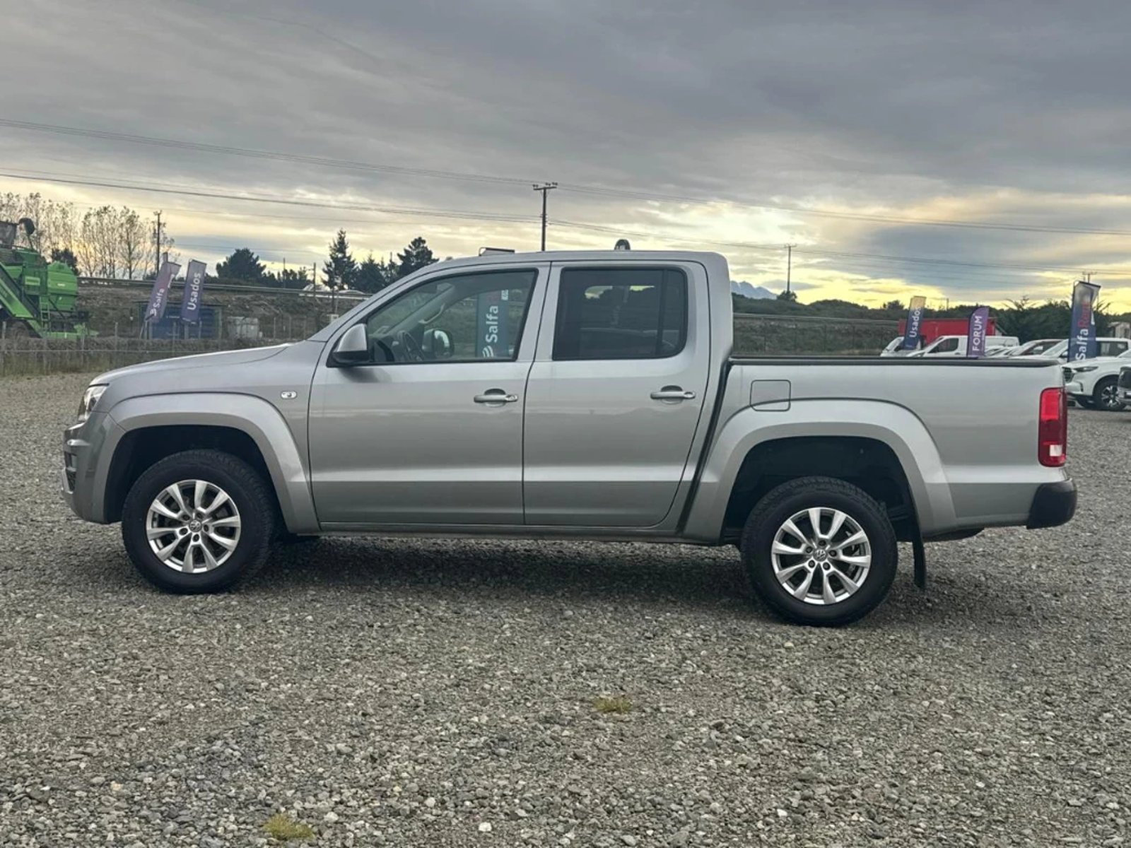 VOLKSWAGEN AMAROK 2023 - Imagen 9 de 20
