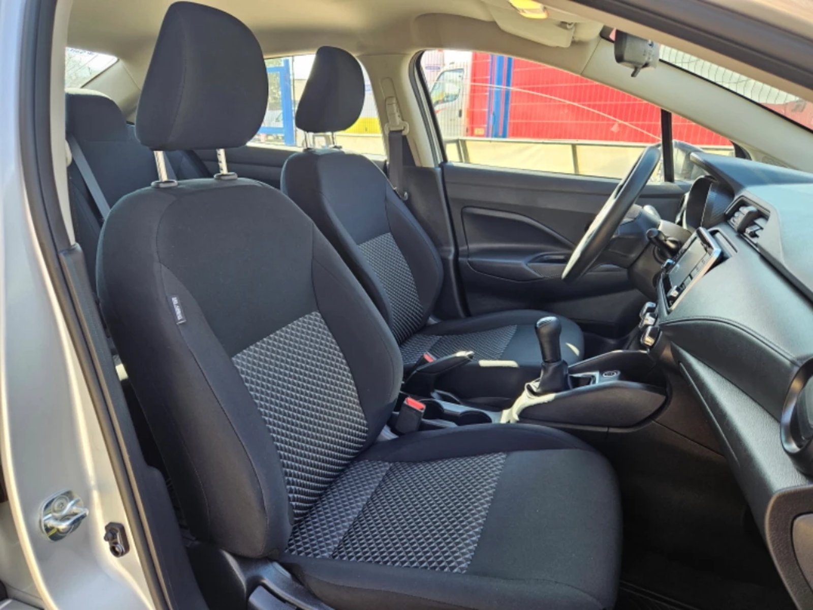 Nissan Versa 2024 - Imagen 7 de 20