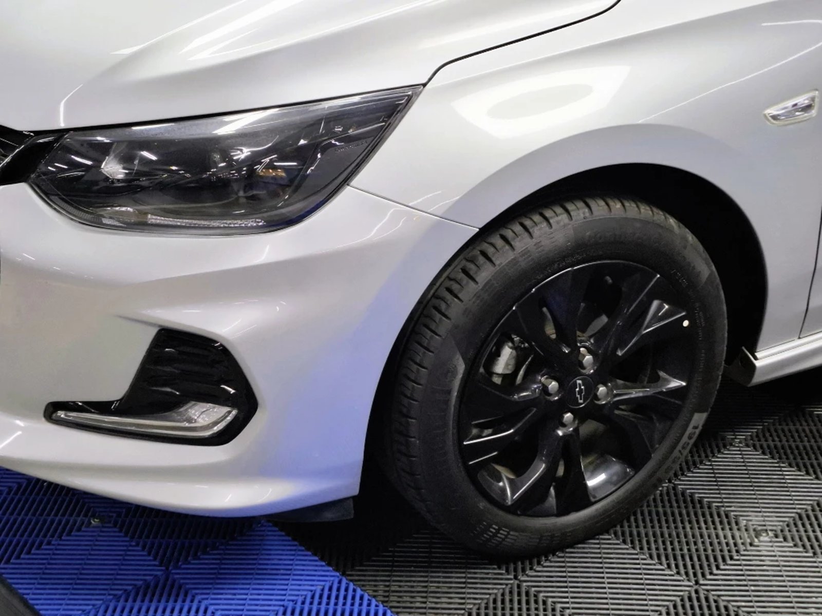 CHEVROLET ONIX 2023 - Imagen 9 de 20