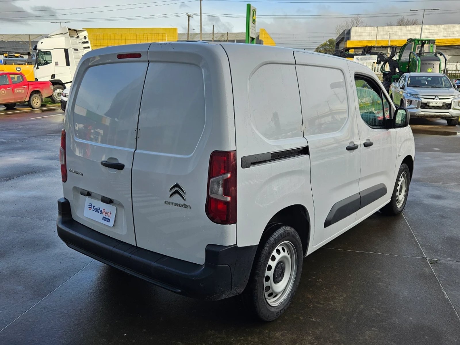 Citroën Berlingo 2024 - Foto 5 de 20