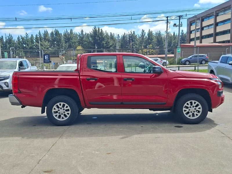 Mitsubishi L200 2024 - Imagen 4 de 20