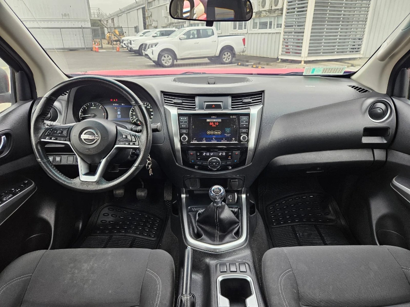 NISSAN NAVARA 2023 - Imagen 11 de 20