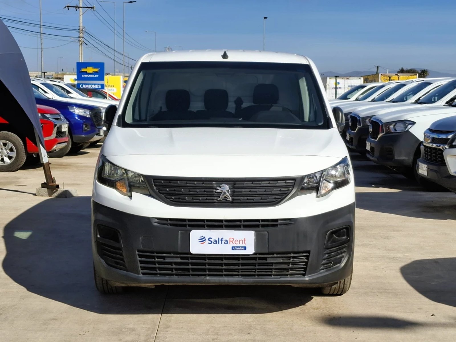 Peugeot Partner 2023 - Foto 2 de 20