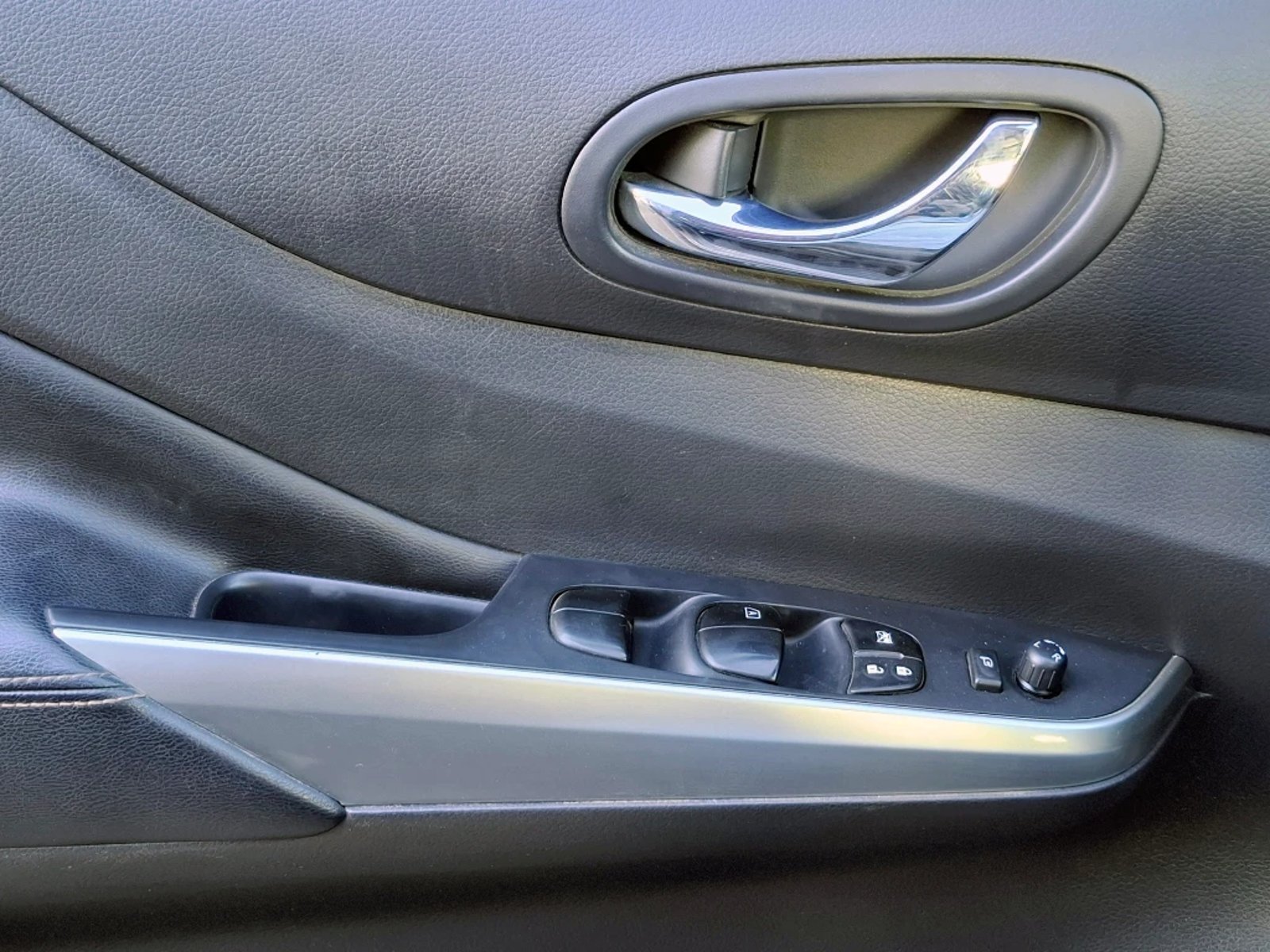 Nissan Navara 2023 - Imagen 12 de 20