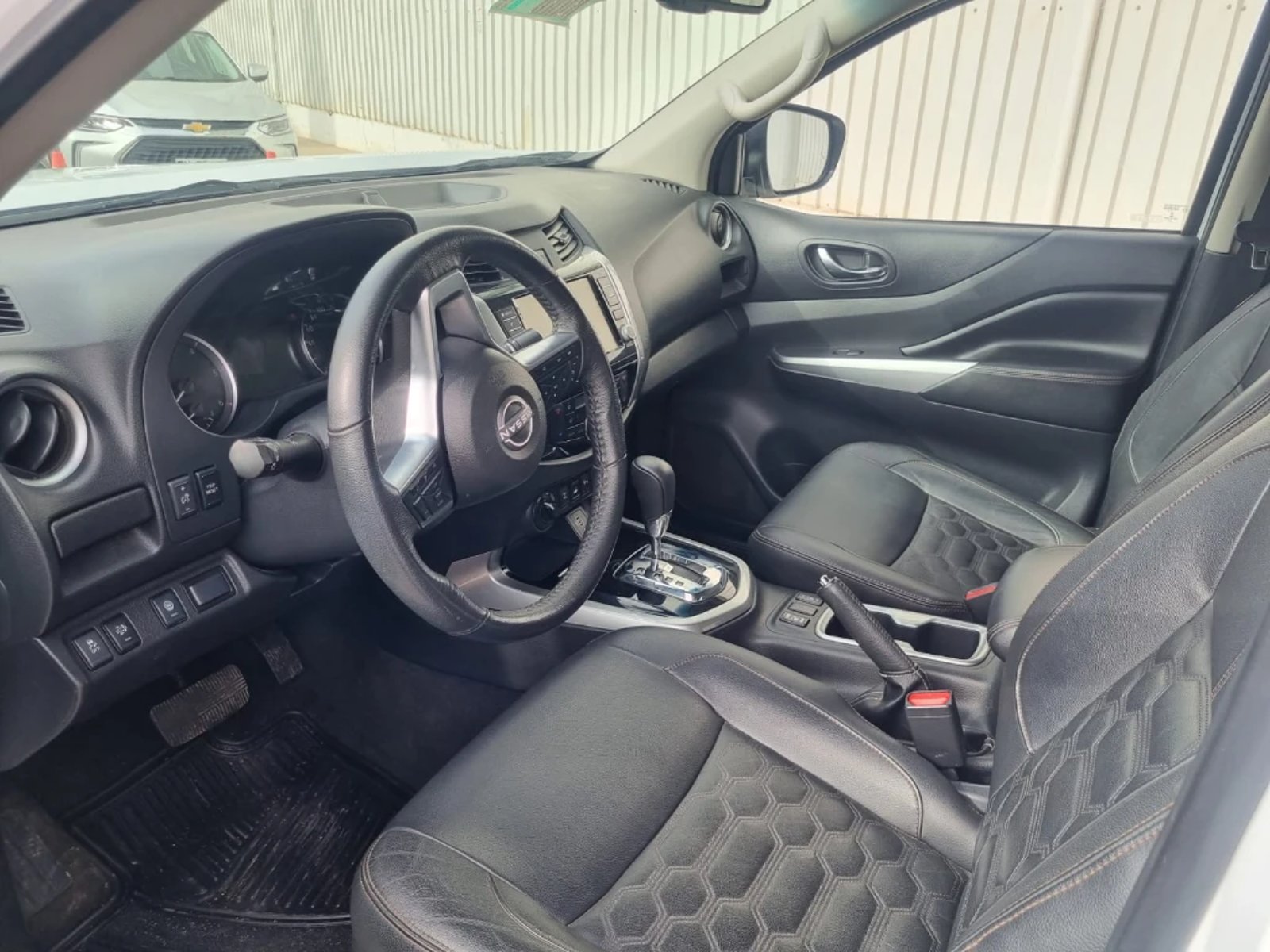 Nissan Navara 2023 - Imagen 14 de 20