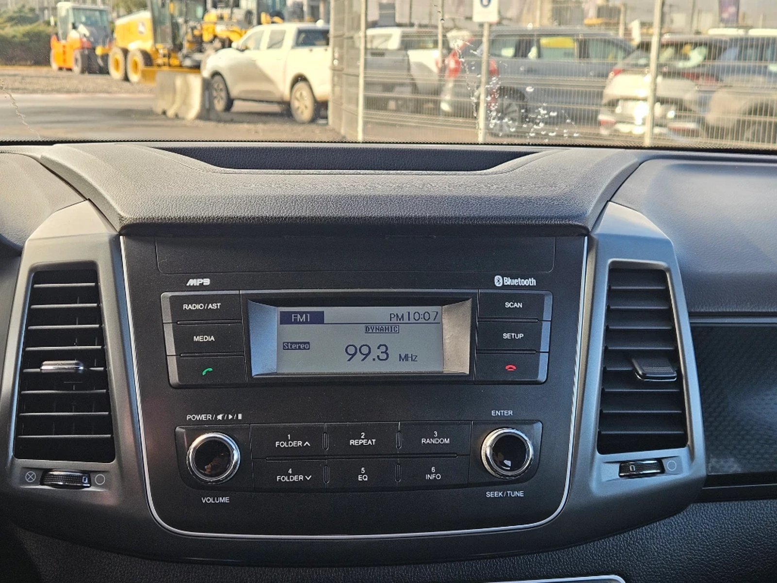 SsangYong Grand musso 2023 - Imagen 15 de 20