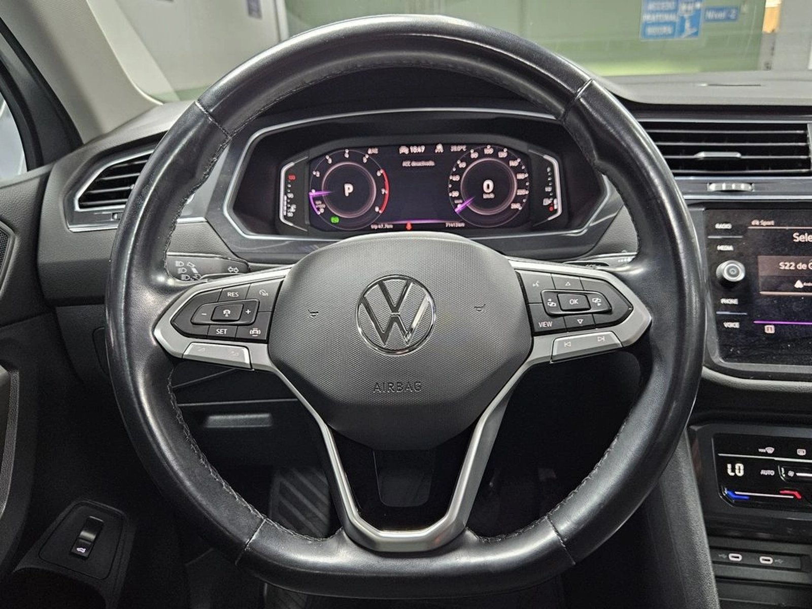 VOLKSWAGEN TIGUAN 2023 - Imagen 17 de 20