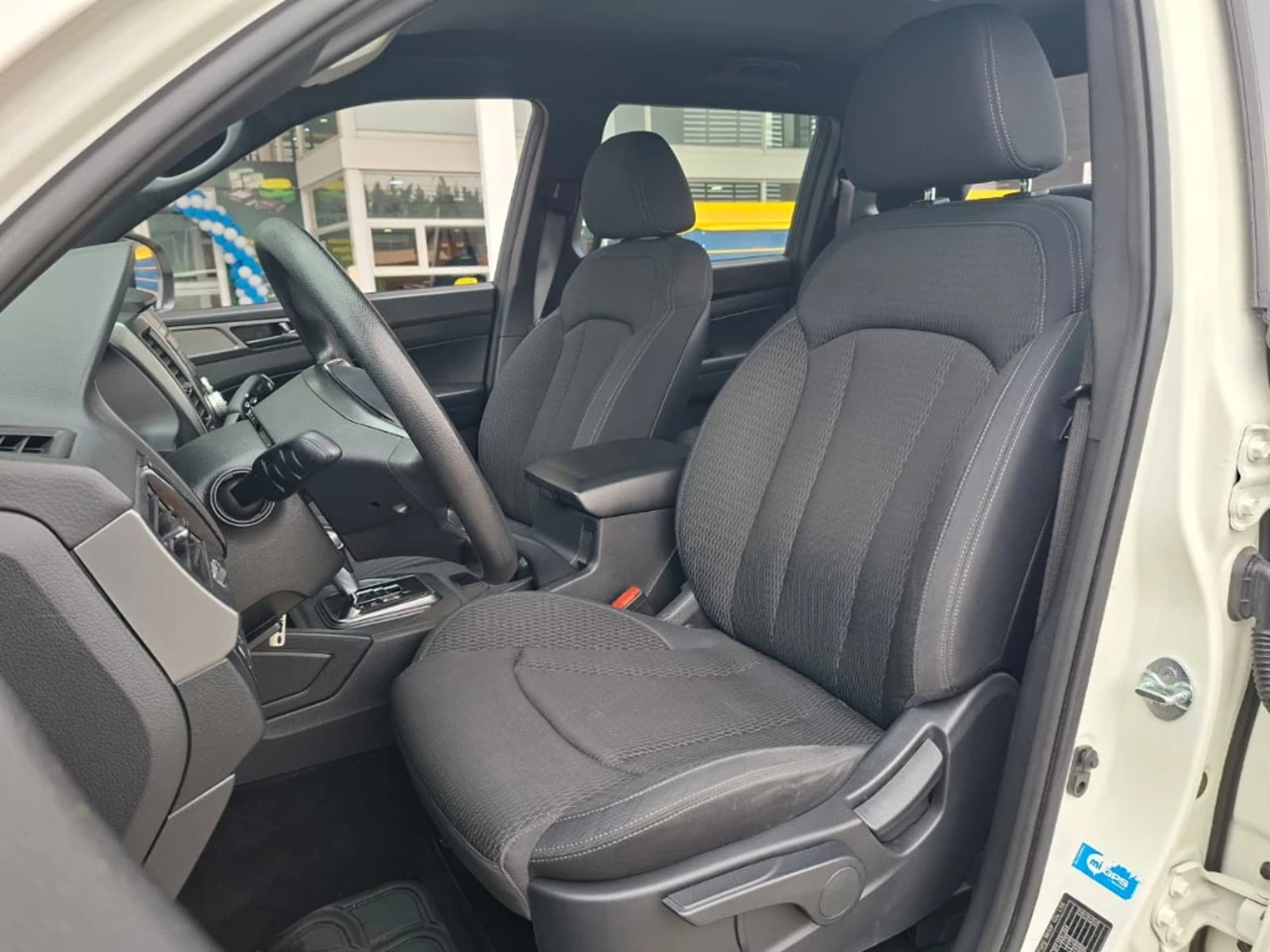 SSANGYONG GRAND MUSSO 2023 - Imagen 12 de 20