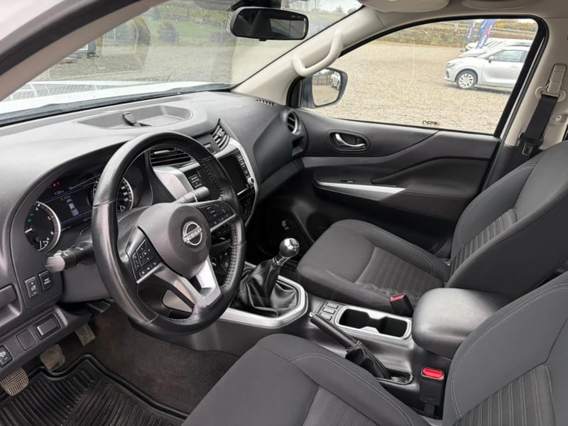 Nissan Navara 2023 - Imagen 13 de 20