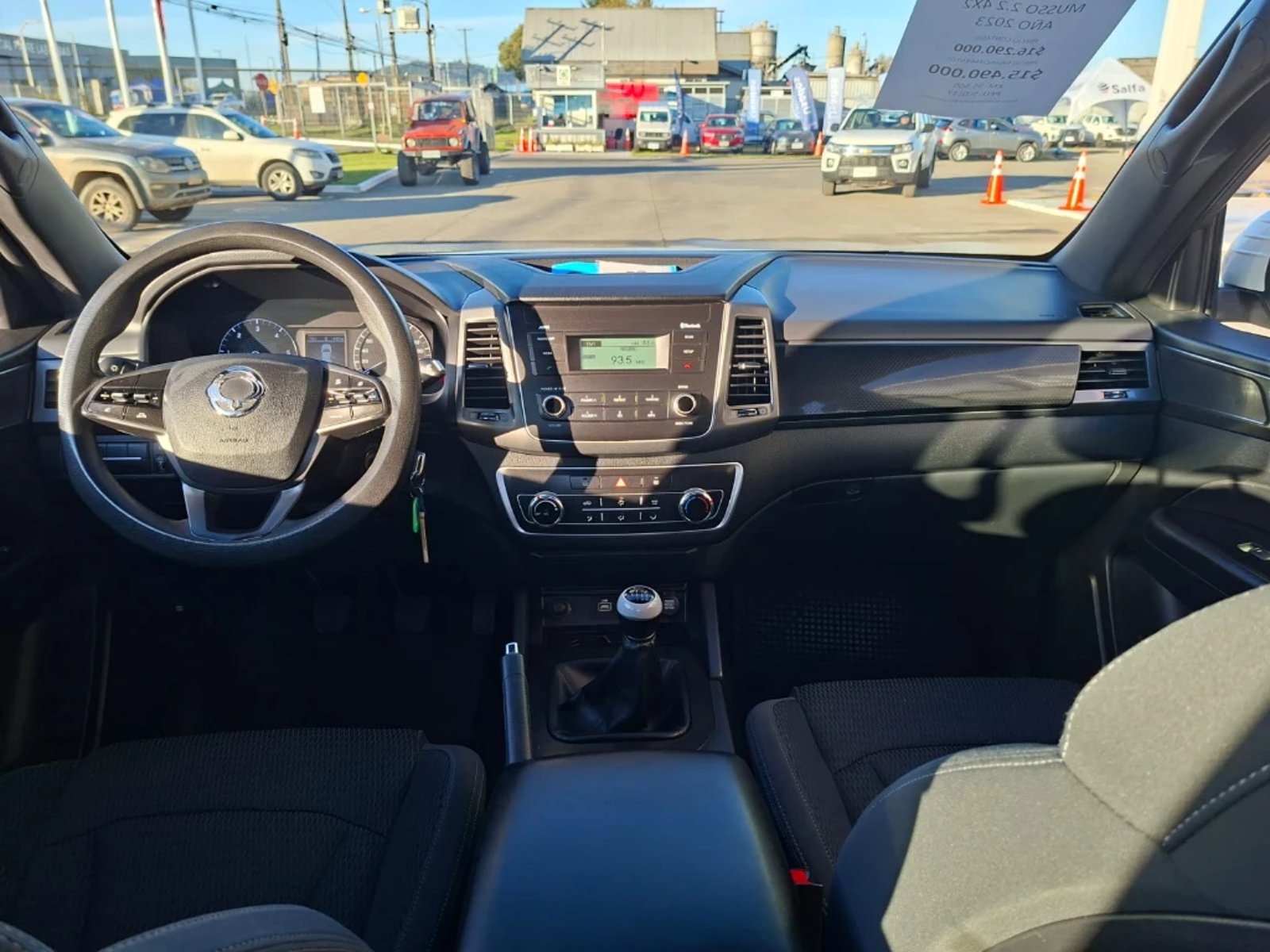 SSANGYONG GRAND MUSSO 2023 - Imagen 15 de 20