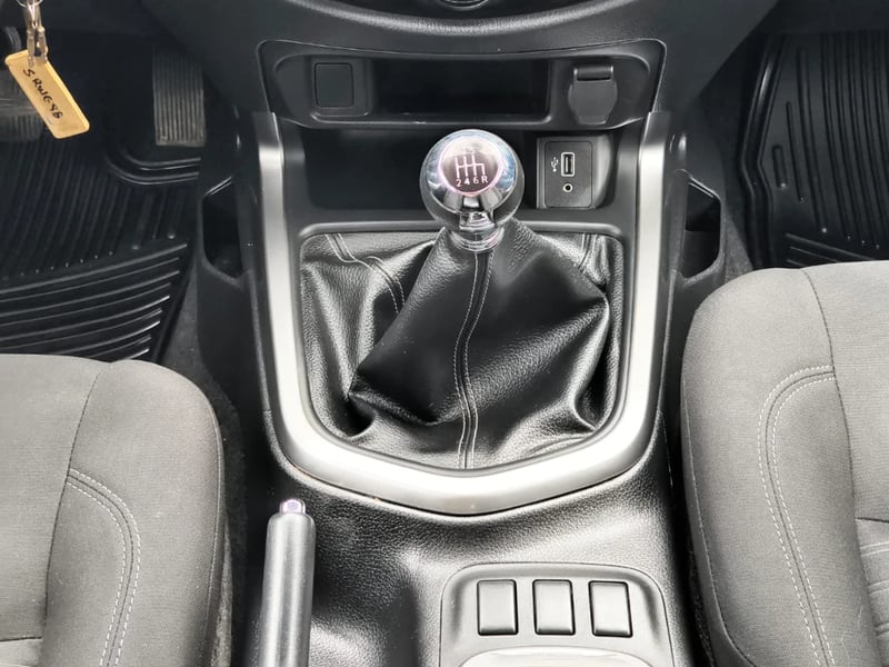 Nissan Navara 2023 - Imagen 19 de 20