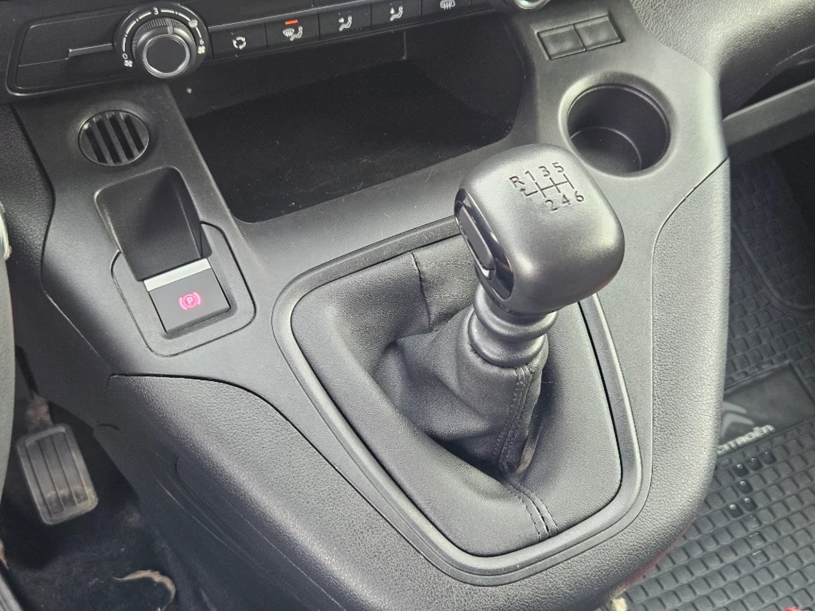 Citroën Berlingo 2024 - Imagen 19 de 20
