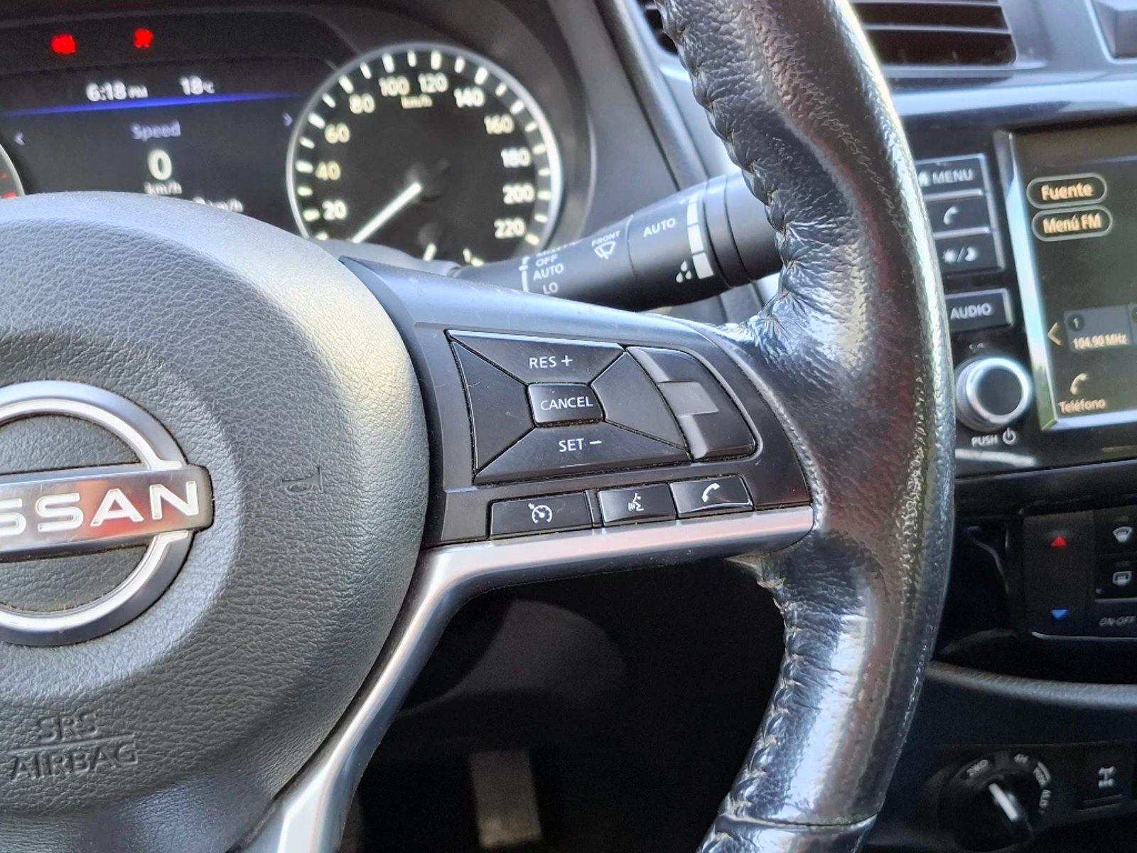 NISSAN NAVARA 2023 - Imagen 16 de 20