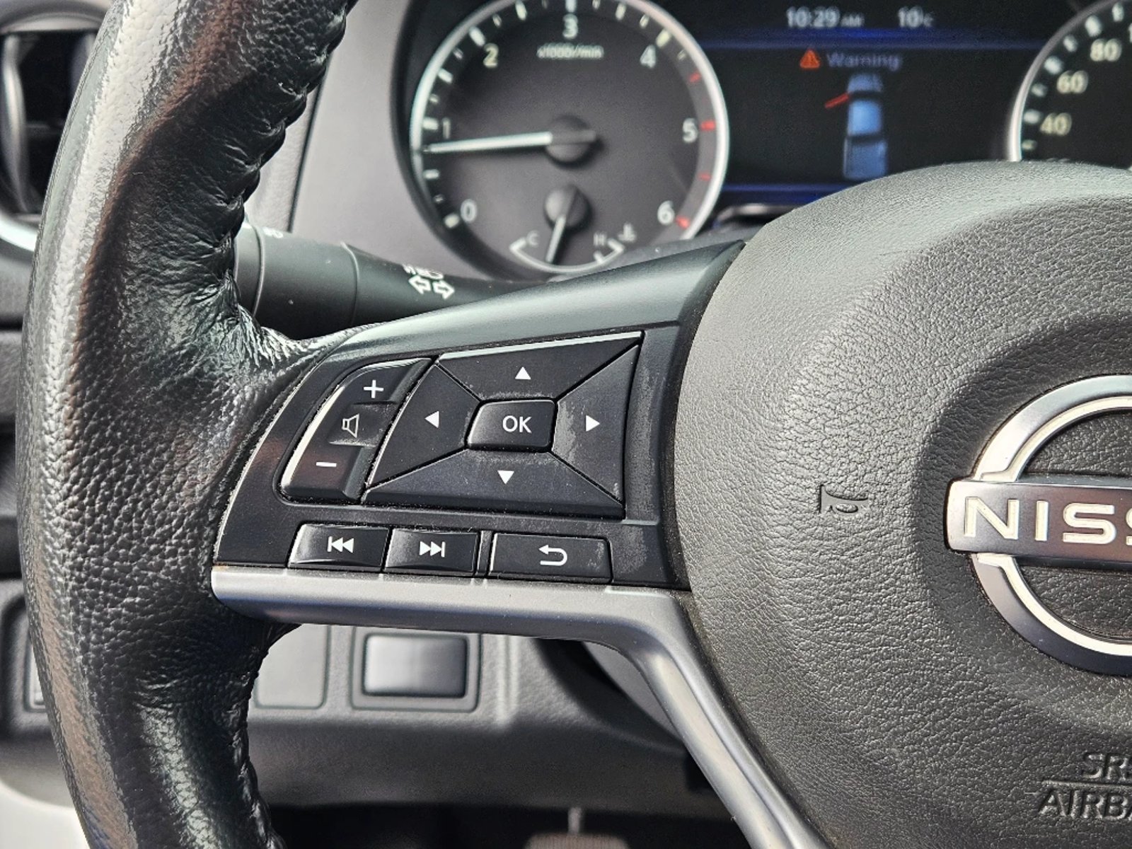 Nissan Navara 2023 - Imagen 17 de 20
