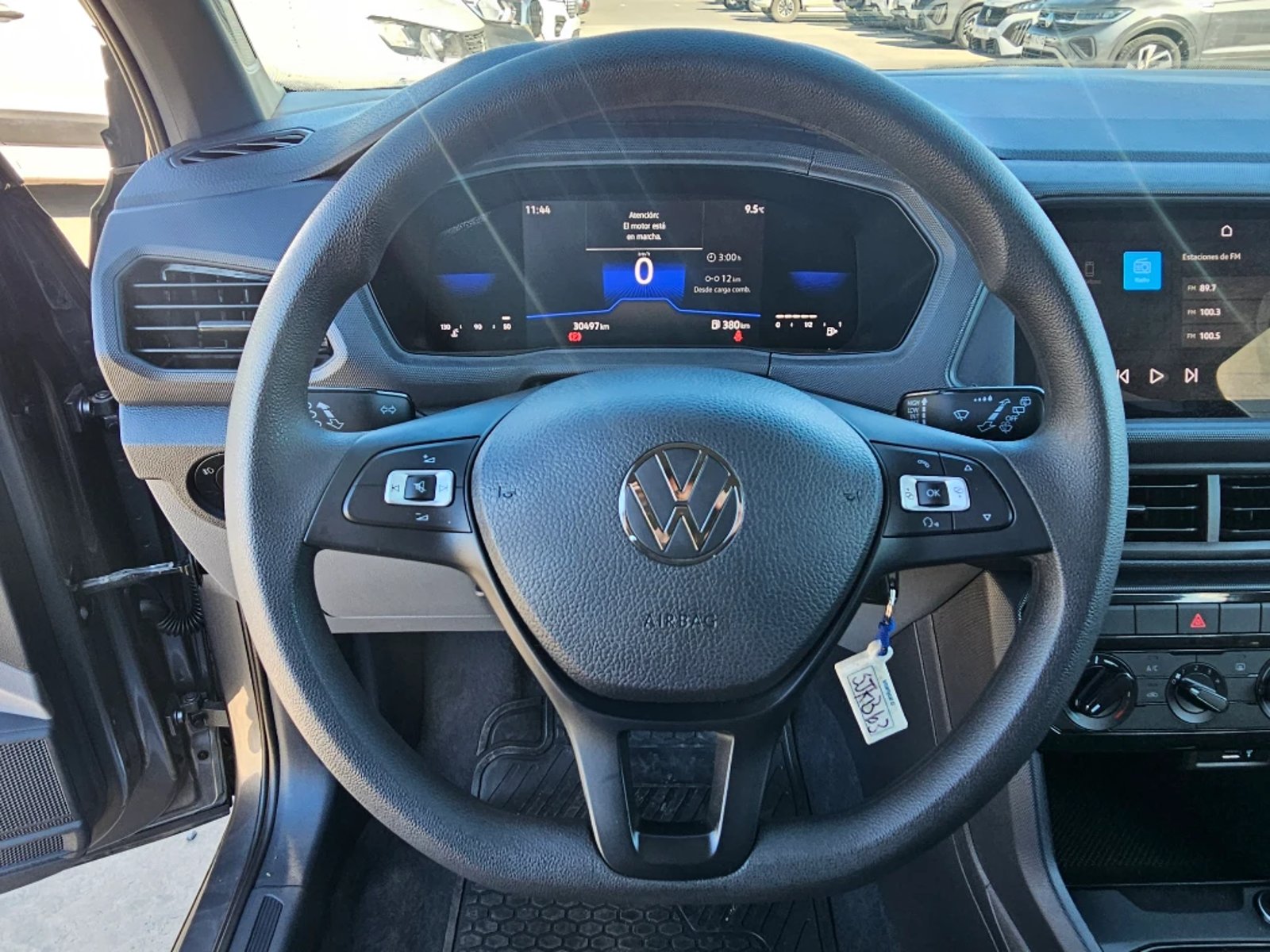 VOLKSWAGEN T-CROSS 2023 - Imagen 19 de 20