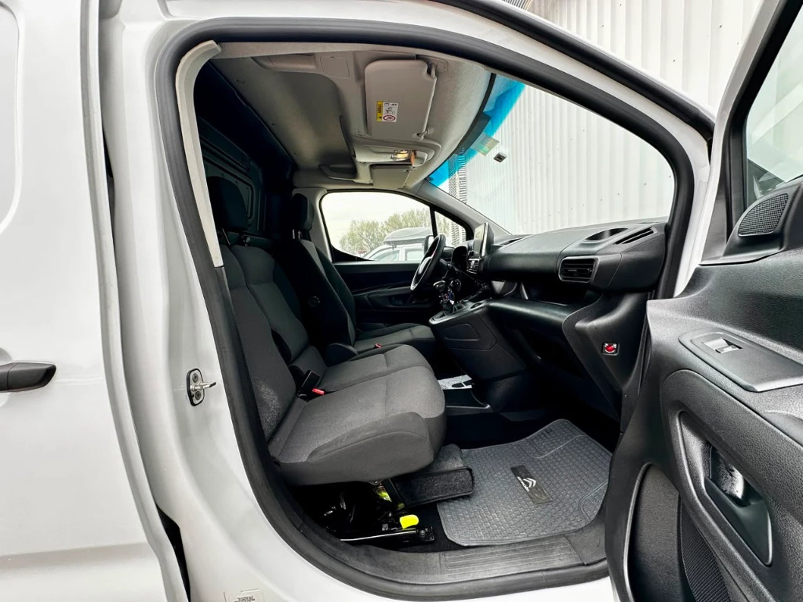 Citroën Berlingo 2023 - Imagen 15 de 20