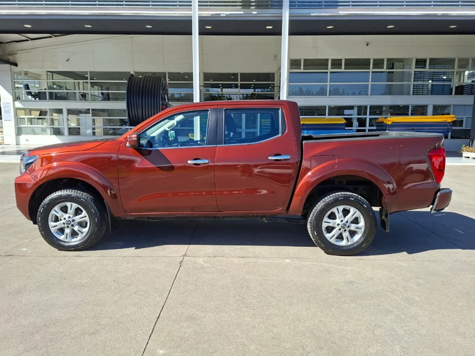 NISSAN NAVARA 2023 - Imagen 9 de 20