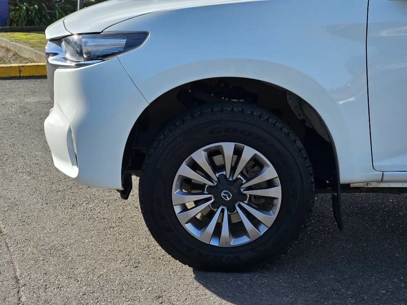 Mazda Bt-50 2024 - Imagen 9 de 20