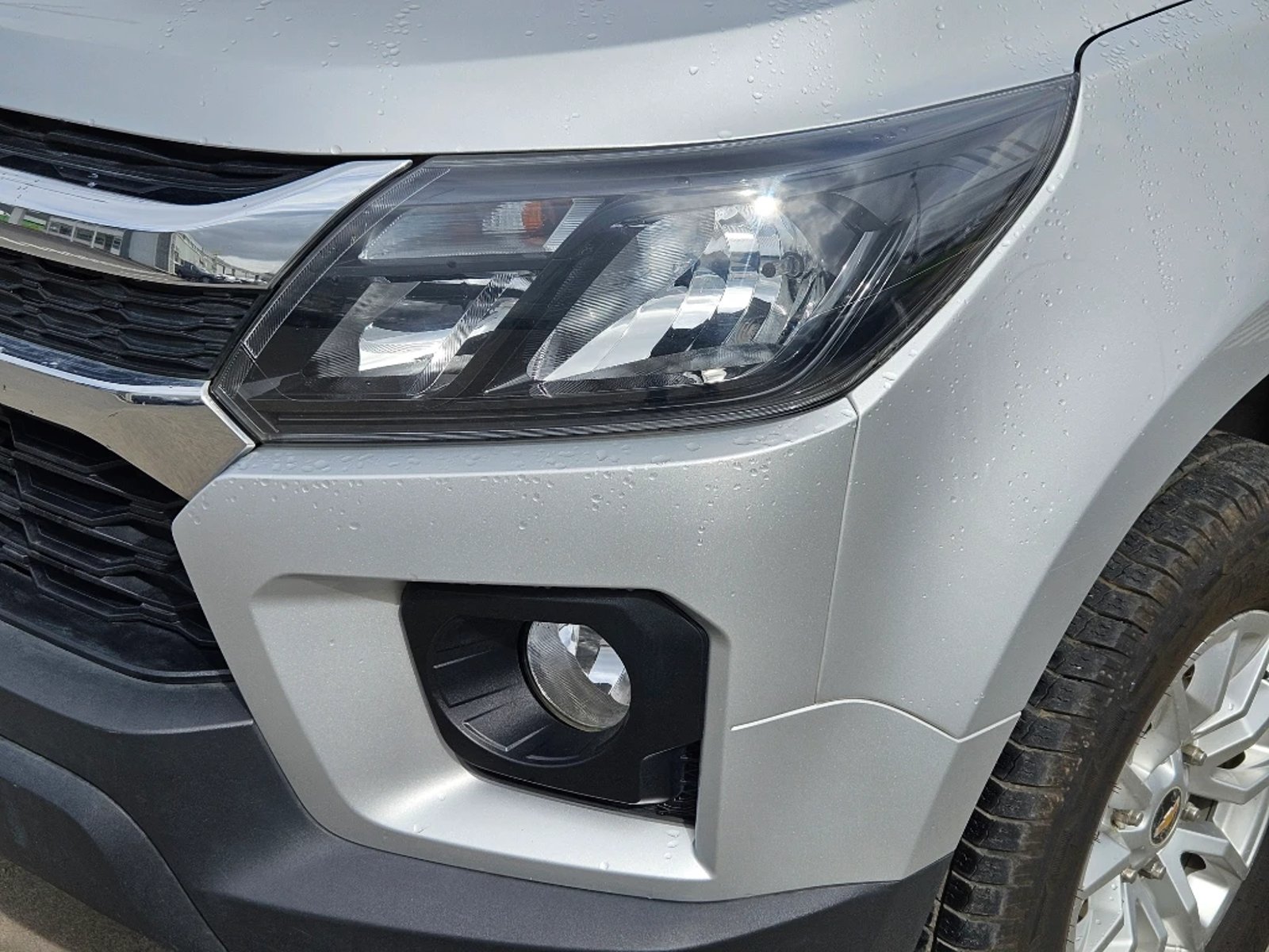 Chevrolet COLORADO 2023 - Imagen 10 de 20