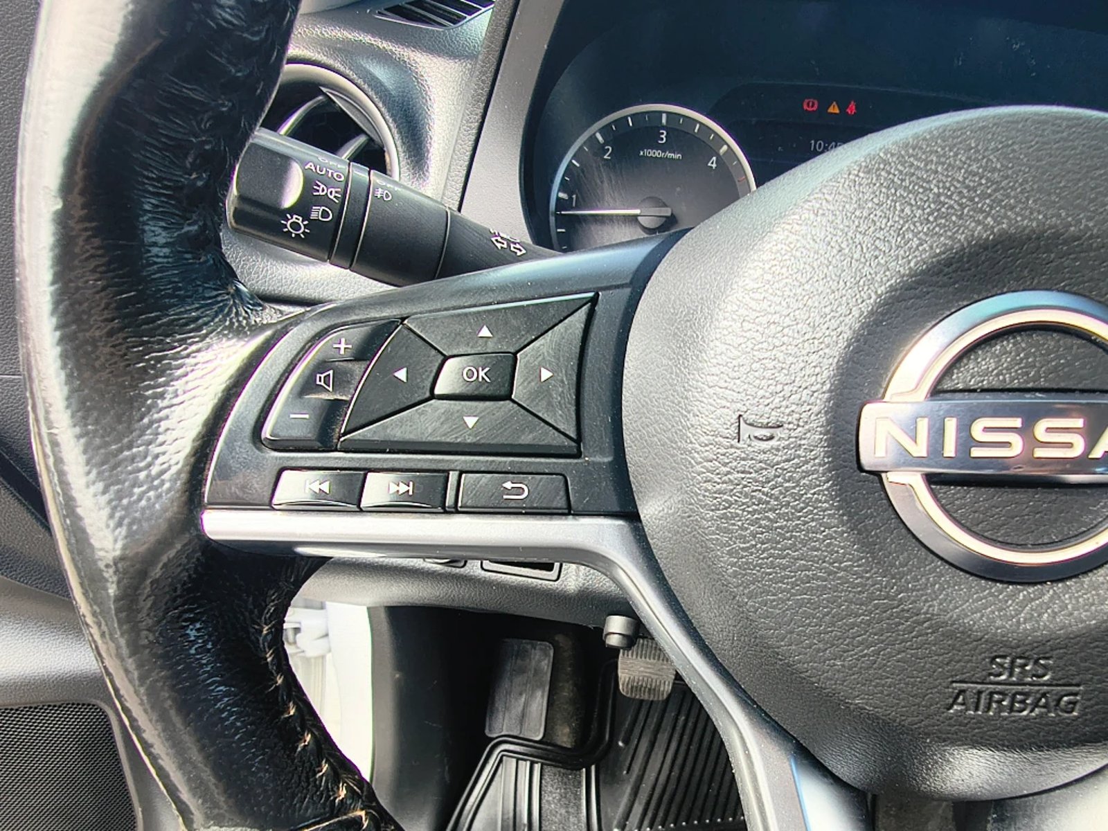 NISSAN NAVARA 2023 - Imagen 19 de 20