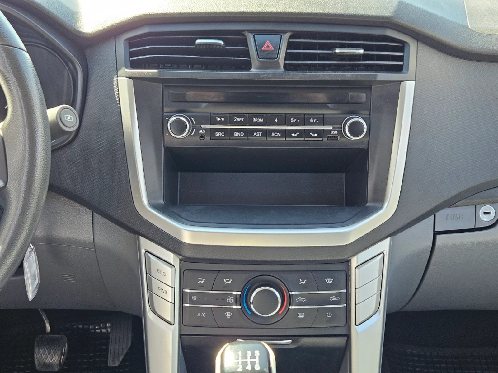 MAXUS T60 2023 - Imagen 17 de 20