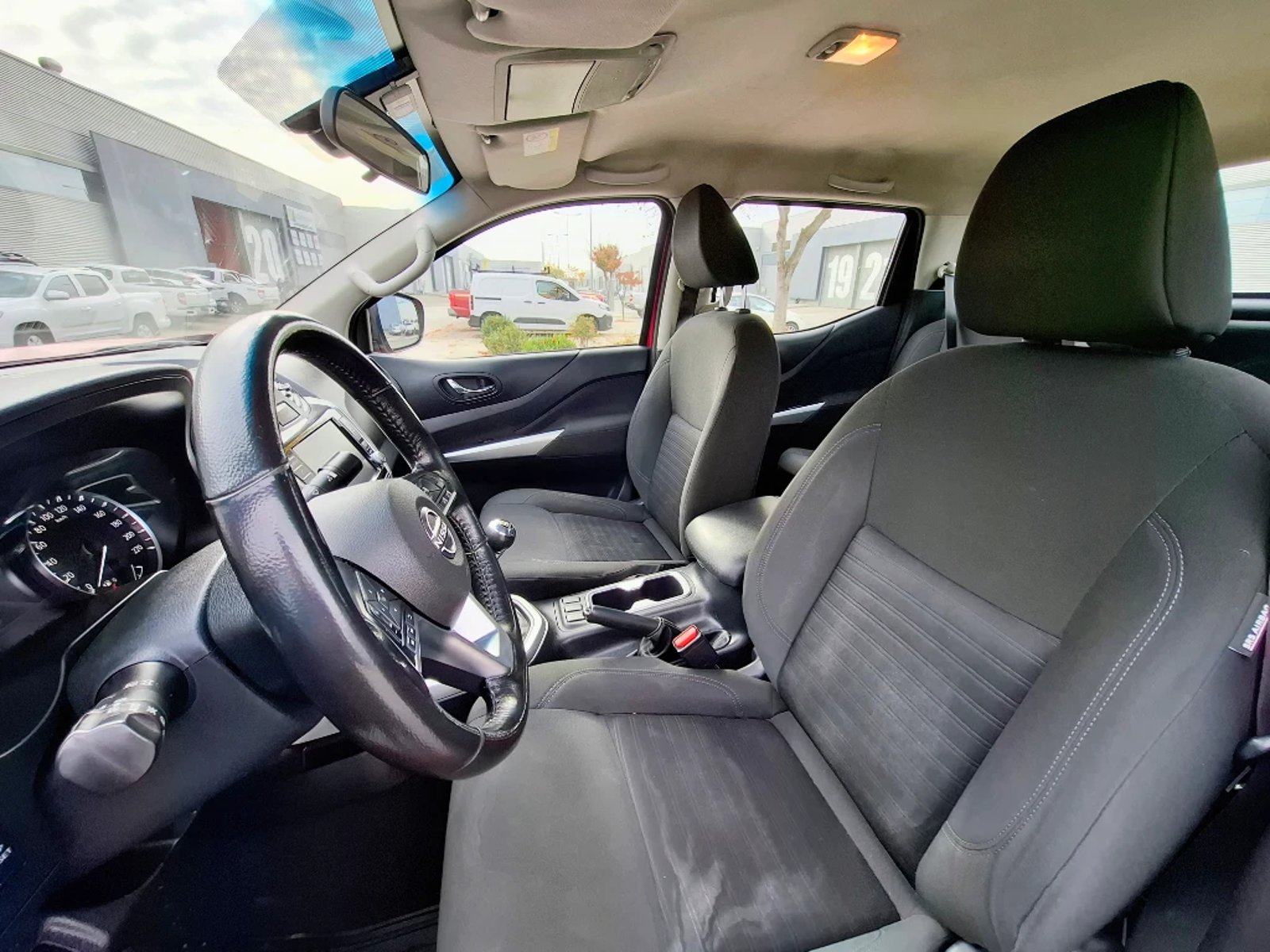 NISSAN NAVARA 2023 - Imagen 10 de 20