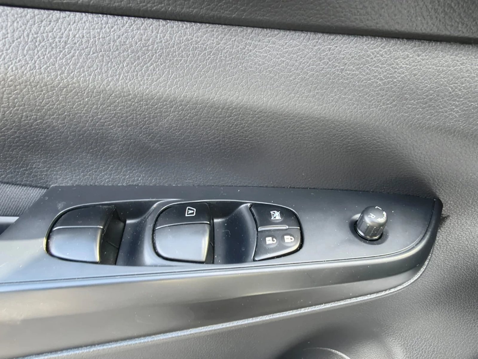 Nissan Navara 2023 - Imagen 12 de 20