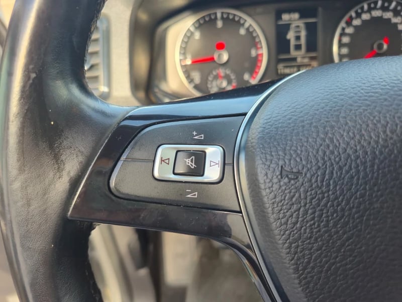 Volkswagen Amarok 2023 - Imagen 18 de 20