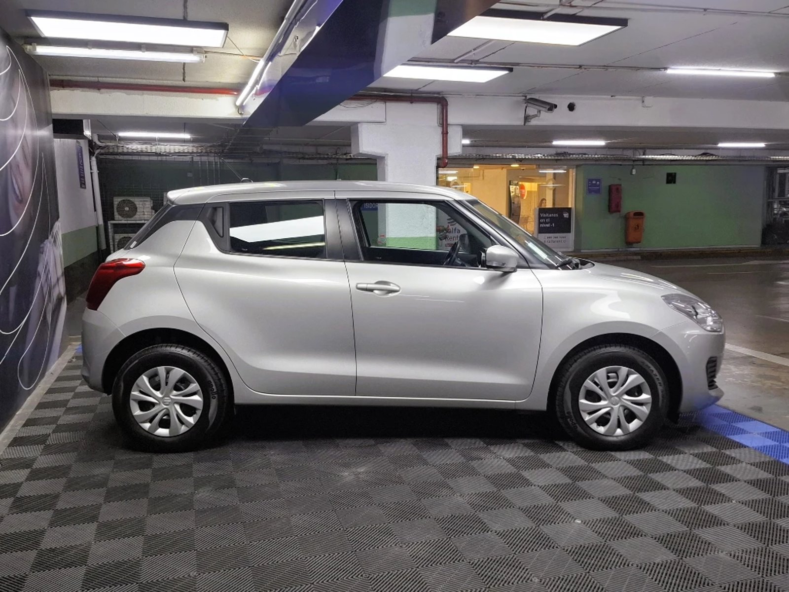 Suzuki Swift 2024 - Foto 4 de 20
