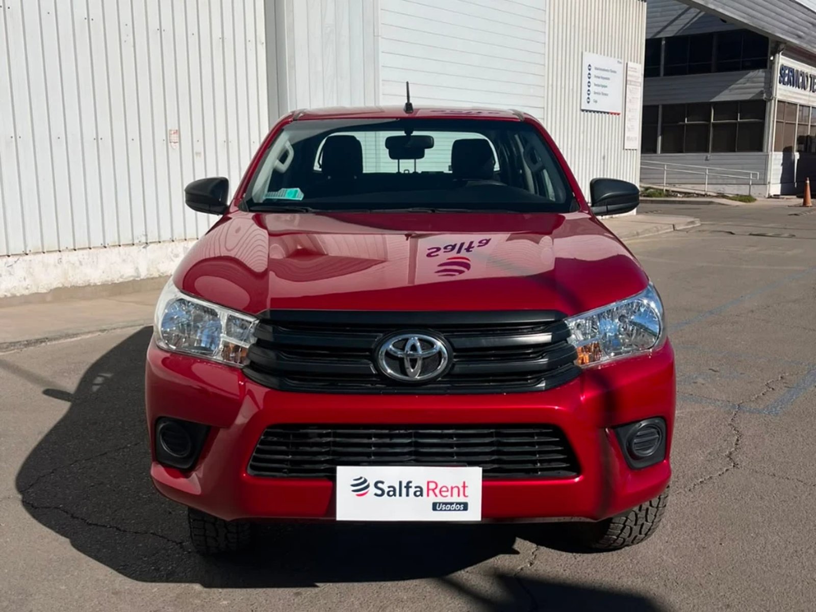 Toyota Hilux 2023 - Foto 2 de 20